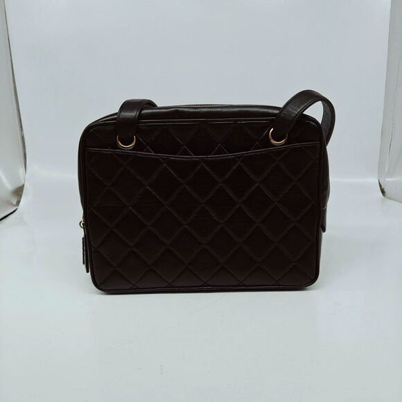 Chanel Women Pre-Loved Bag Very Good Condition - Picture 1 of 9
